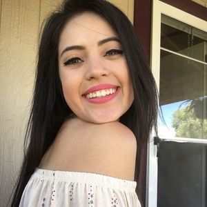 Meet your Posher, Lis